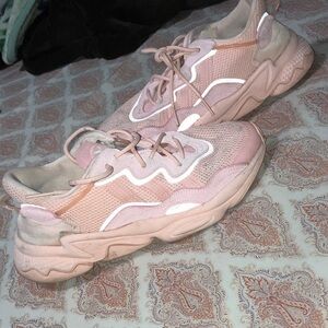 2022
Adidas Wmns Ozweego 'Vapor Pink'